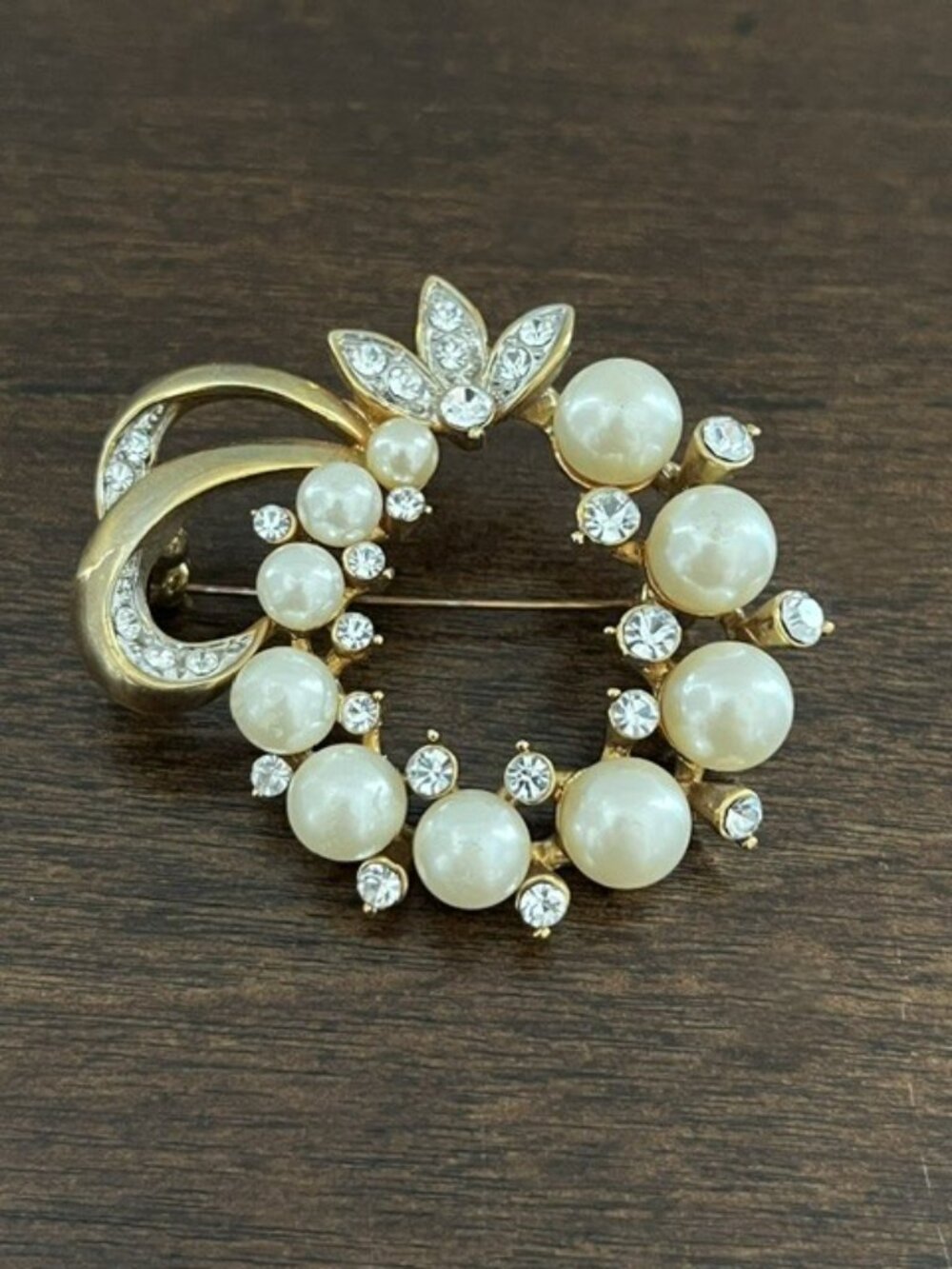 Vintage Wreath Brooch Floral Faux Pearl Rhinestone